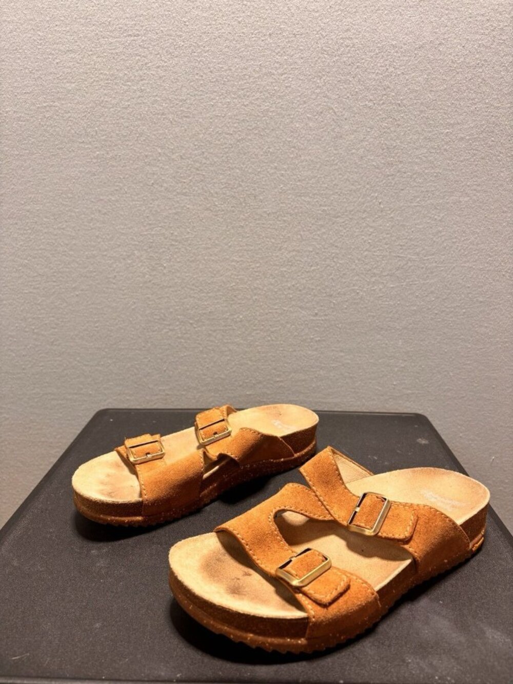 Dansko Myra Women`s Suede Sandals Tan Brown Vibram Sole EU 40 US 9